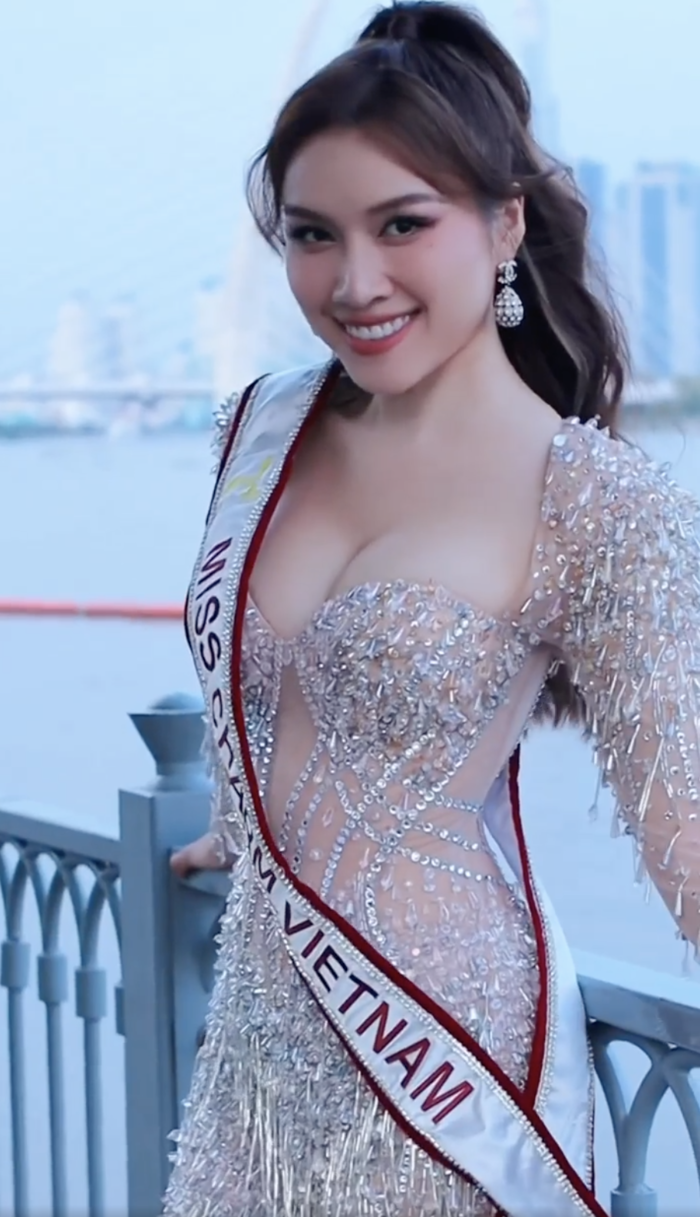 Thanh Thanh Huyền học thêm tiếng Tây Ban Nha khi thi Miss Charm 2023