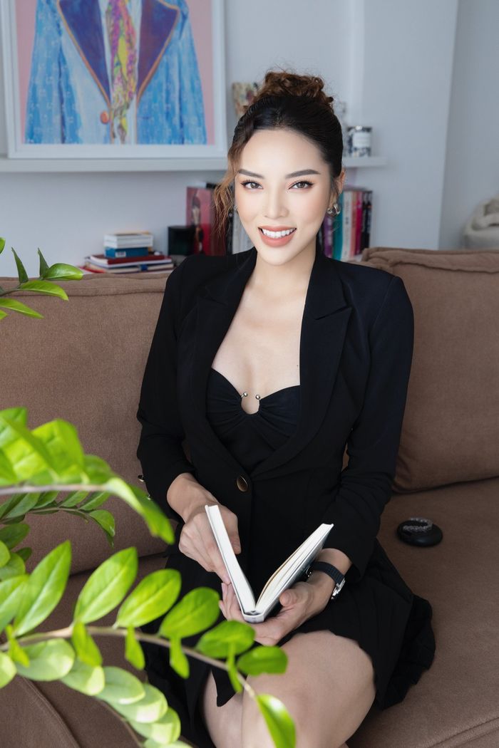 Thí sinh 2k4 ở Hoa hậu Việt Nam: Được kỳ vọng nối gót Trần Tiểu Vy