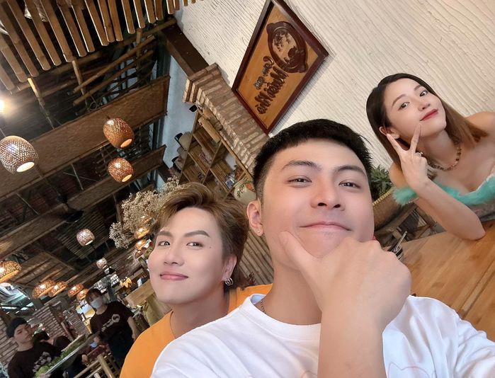 Tiến Luật khui hint Gin Tuấn Kiệt và Puka: Đàng trai ngượng ngùng