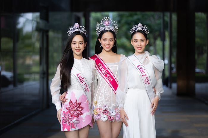 Top 3 Hoa hậu Việt Nam 2022 tất bật làm thiện nguyện hậu đăng quang