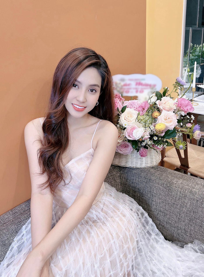 Trương Mỹ Nhân bênh Thiên An diện đồ không phù hợp khi đến nhà mình