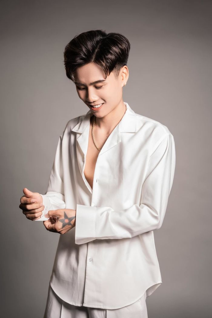 Đạt Villa khoe nhẹ nội thất sang trọng tại nhà mới, chuẩn đại gia