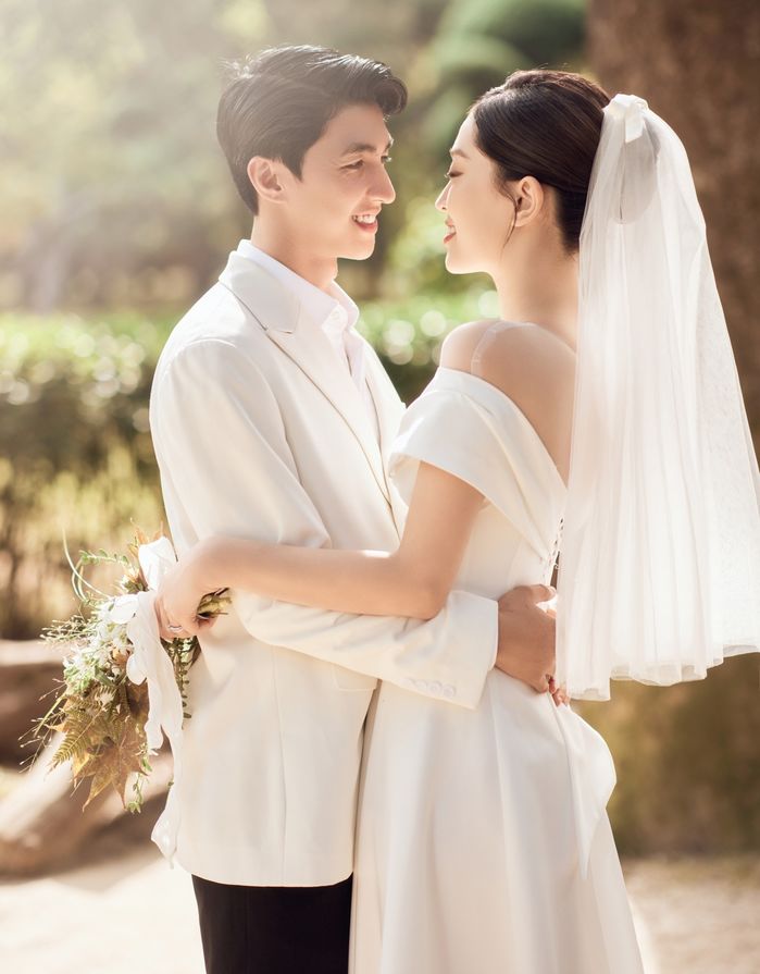 Ảnh cưới chụp tại Hàn Quốc của vợ chồng Á hậu Phương Nga