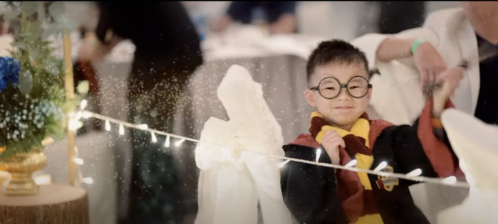 Cặp đôi cosplay thành Nobita và Xuka trong hôn lễ của mình