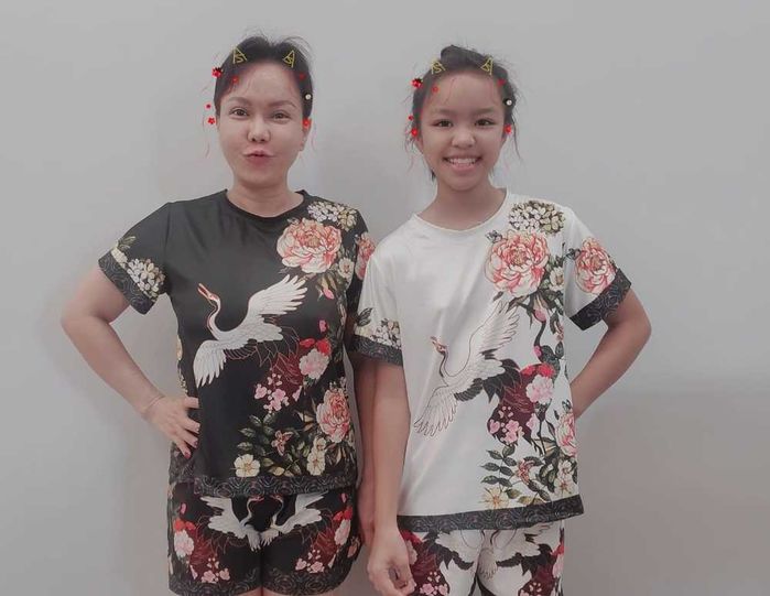 Con gái Việt Hương sau 2 năm về Việt Nam: Giản dị không ngờ