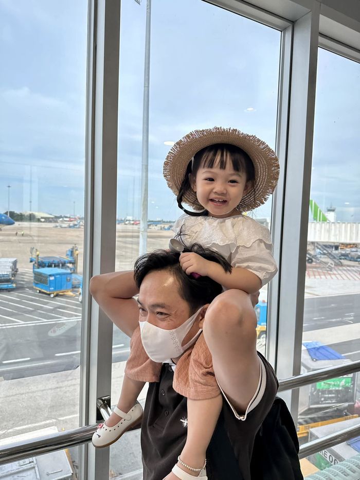 Cường Đô La đưa vợ con du lịch: Làm gì cũng nghĩ đến gia đình đầu tiên