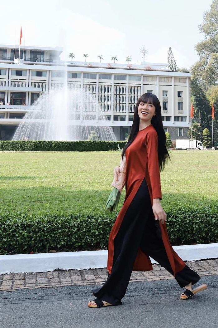 Dàn TikToker khoe ảnh Tết: Xoài Non lung linh, Trần Thanh Tâm diện yếm