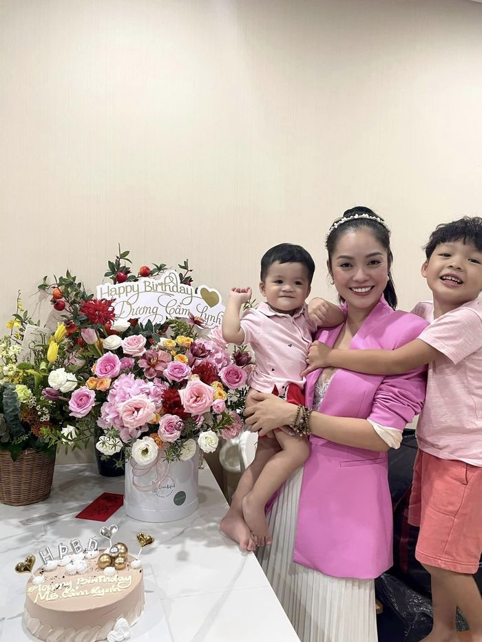Diễn viên Dương Cẩm Lynh phủ nhận thông tin quỵt nợ