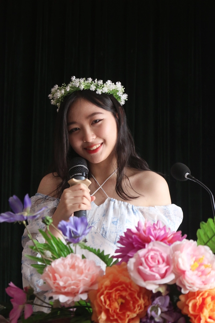 Đỗ Đại học top đầu Úc, nữ sinh 2k4 vẫn chọn ở lại Việt Nam