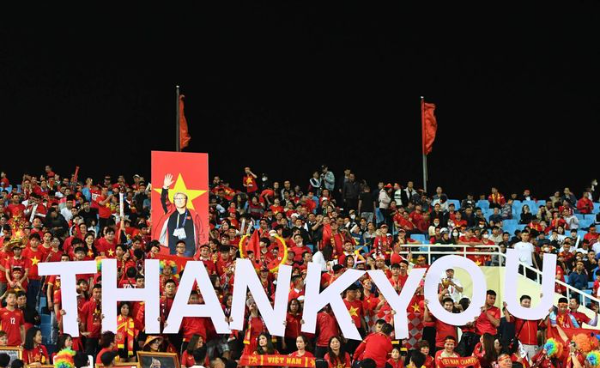 HLV Park kết thúc hành trình 5 năm đẹp như mơ cùng bóng đá Việt Nam