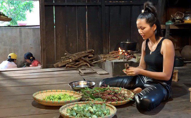 Hoa hậu H'Hen Niê: Cá kho là món ăn ngon nhất sau khi rời buôn làng