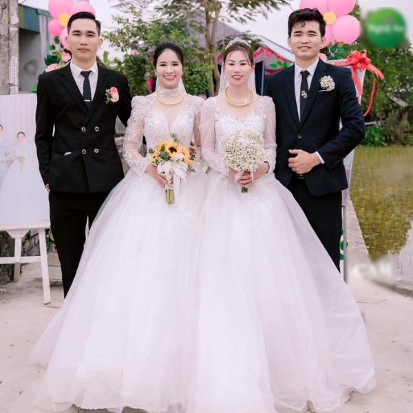 Khi anh chị em ruột rủ nhau cưới cùng ngày: Có đám mời 112 bàn