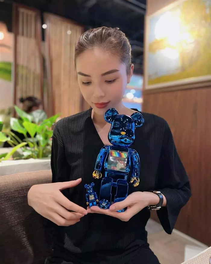 Kỳ Duyên chi 28 triệu tậu đồ chơi mô hình, bổ sung BST: Fan lóa mắt