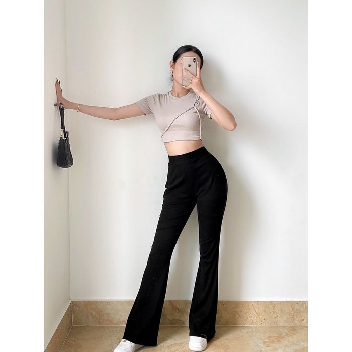 Loạt outfit du xuân xinh lung linh mà các chị em nhất định phải biết