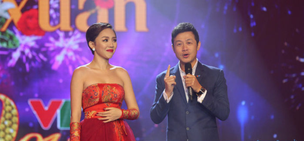 MC không tuổi VTV xúc động đón con gái chào đời ngày mồng 2 Tết