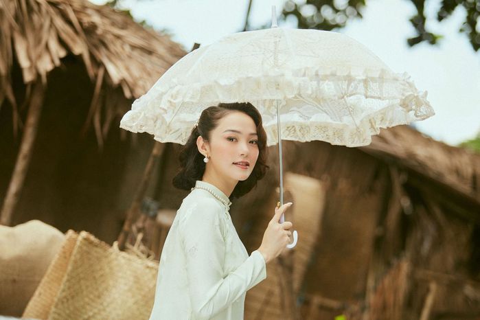 Minh Hằng ở phim mới: Danh xưng Mỹ nhân mặc đẹp màn ảnh có còn đúng?