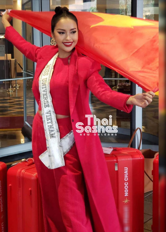 Ngọc Châu đẹp chanh sả qua tay ê-kíp Miss Universe