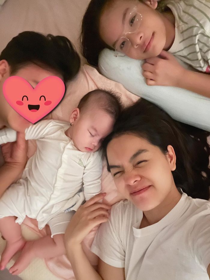Phạm Quỳnh Anh đầu tư phòng ngủ xịn cho con gái út