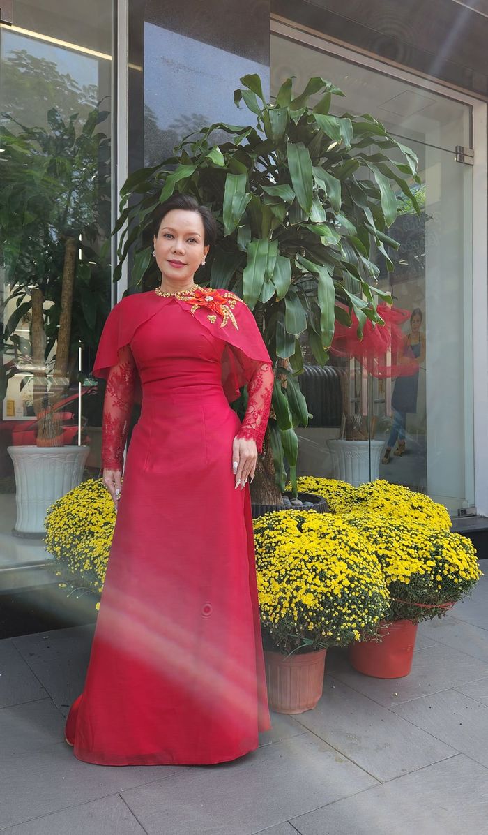 Sao Việt nêu quan điểm lì xì cho trẻ con ngày Tết