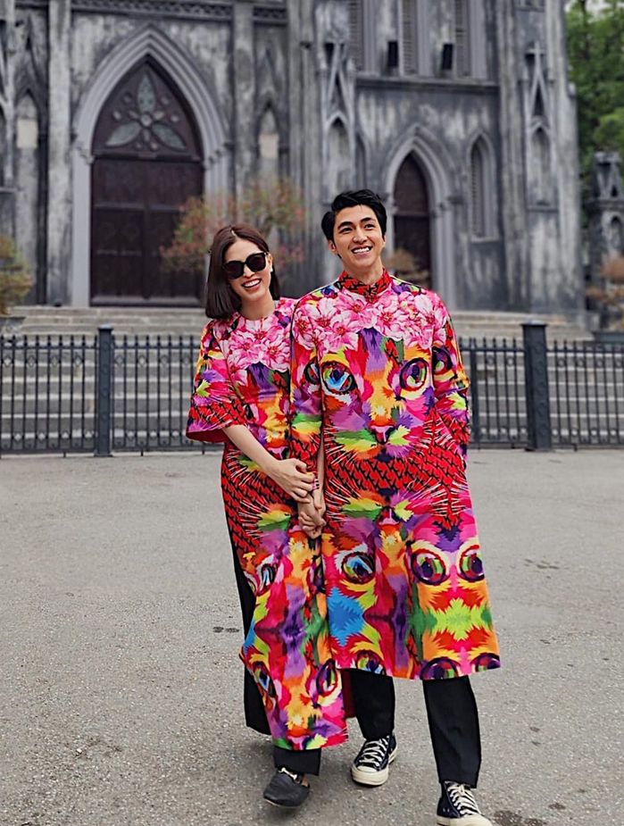 Thời trang du xuân của các cặp đôi sao Việt: Áo dài lên ngôi