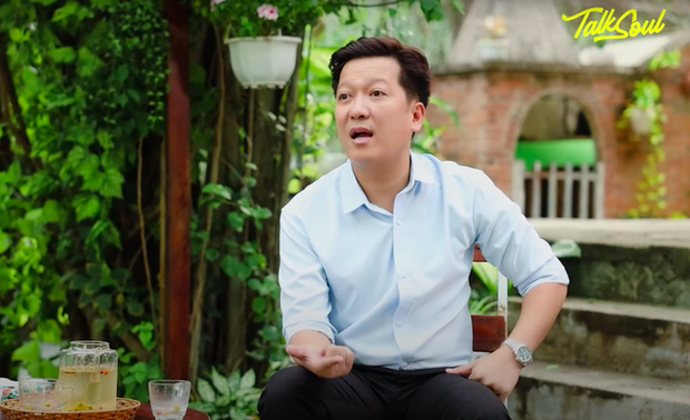 Trường Giang nói việc hôn má Thùy Tiên: Chuyện đó không phải scandal
