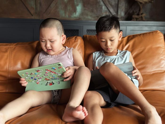 Ảnh hot sao Việt 28/8: Hồng Thanh lên tiếng trước tin chia tay Mie