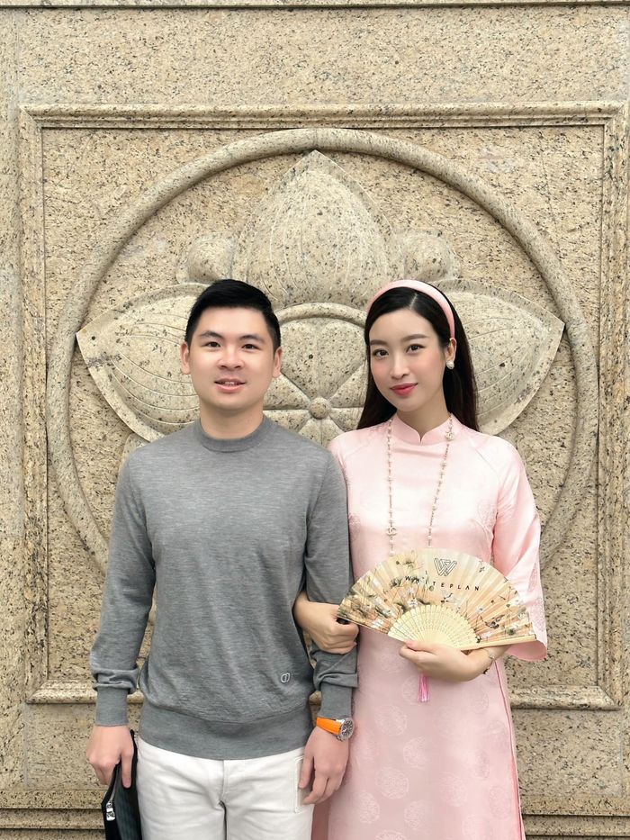 Ảnh hot sao Việt 28/8: Hồng Thanh lên tiếng trước tin chia tay Mie