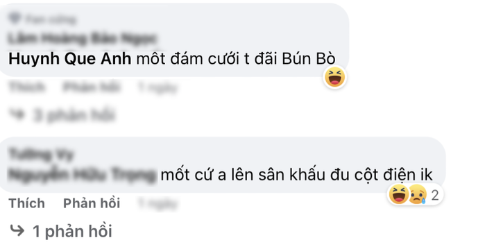 Chú rể trổ tài nướng mực nghi ngút khói giữa lễ đường
