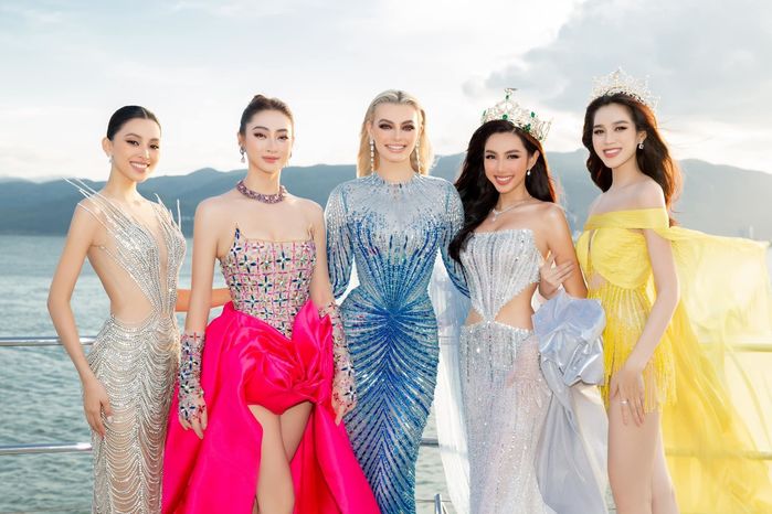 Miss Universe đụng độ váy với chị em nhà Miss Grand: Ai hơn ai?