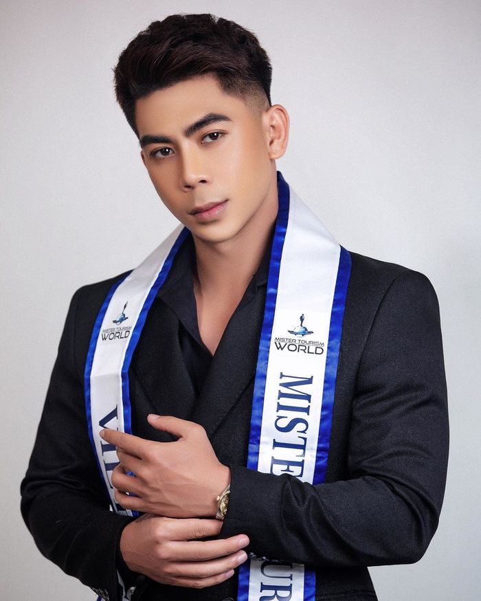 Mister Tourism World: Đại diện Việt Nam catwalk tựa Hoa hậu