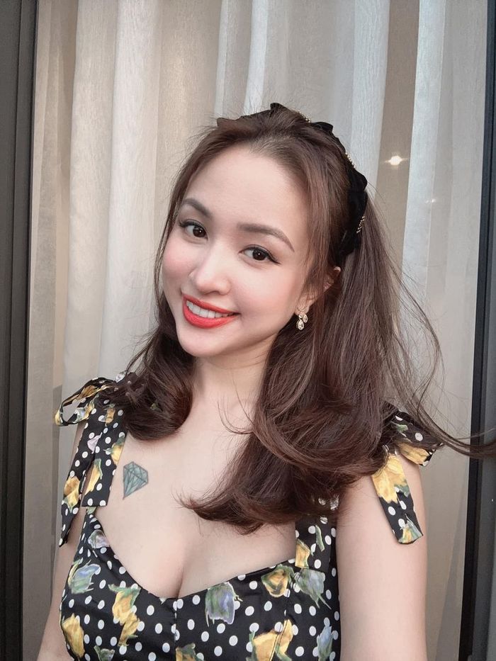 Mỹ nhân Việt ngoan hiền lại có hình xăm chất: Lê Phương gây sốt