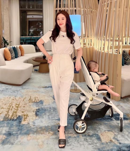 Nuôi con kỹ như Bảo Thy: Thuê bảo mẫu xịn, bật mí có kiêng có lành