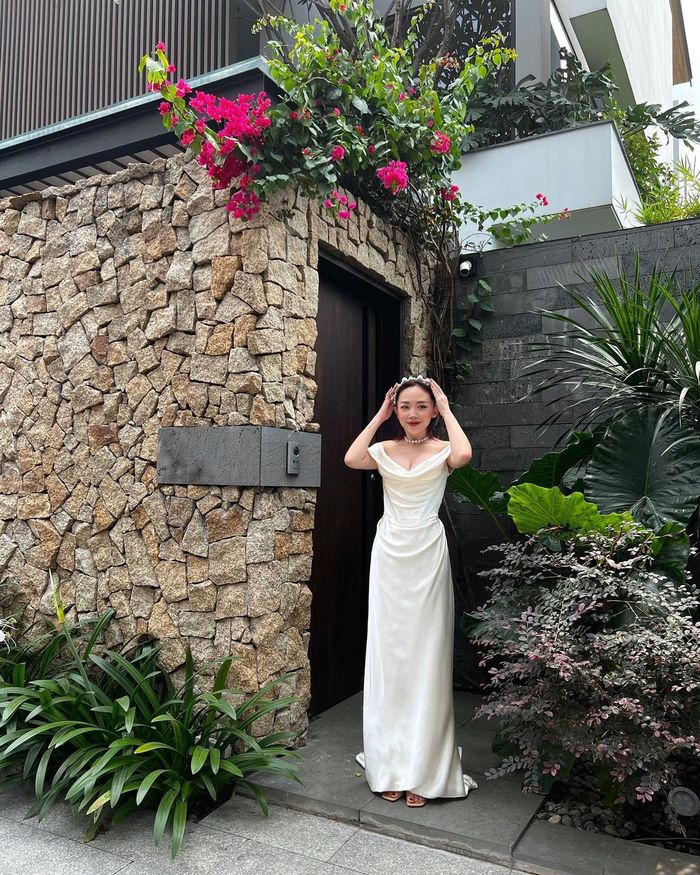 Tóc Tiên - Hoàng Touliver ngọt ngào chụp ảnh kỷ niệm 3 năm ngày cưới