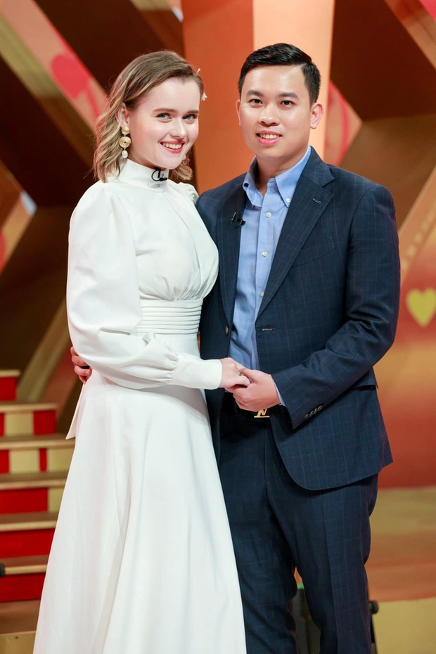 9x Ukraine biết 5 thứ tiếng lấy chồng quê Nam Định