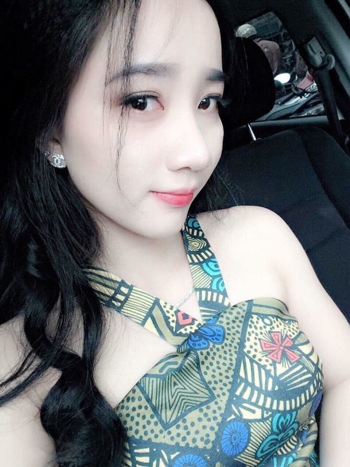 Vợ Dương Lâm mê đồ bộ 35k: Mặc từ nhà ra phố, đến mức bị nói câu like