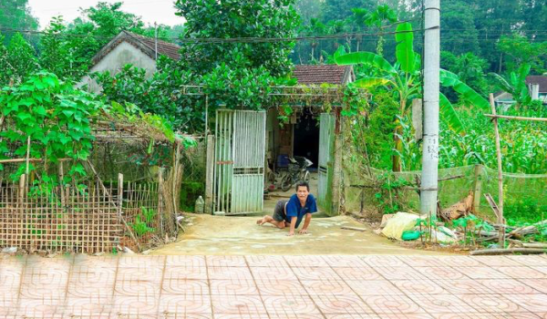 Chuyện tình như mơ của người đàn ông khuyết cả hai chân