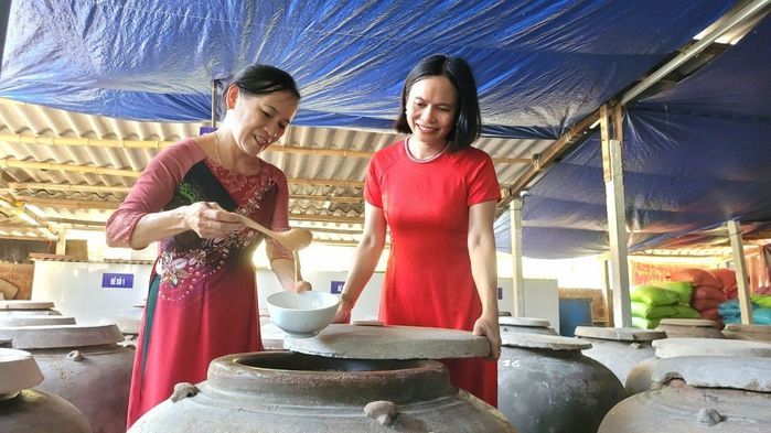 Cô sinh viên Y dược bỏ phố về Đắk Lắk, lăng xê hạt cà phê quê nhà