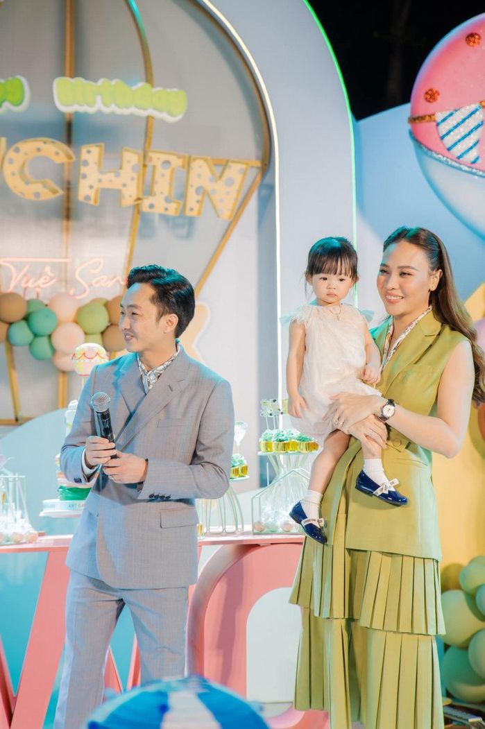 Đàm Thu Trang có “đối thủ” trong khoản đầu tư sành điệu cho ái nữ