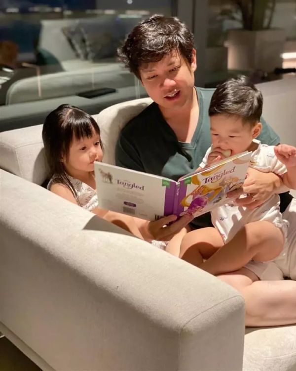 Con Phanh Lee, Đặng Thu Thảo đảm đang từ thuở trứng nước
