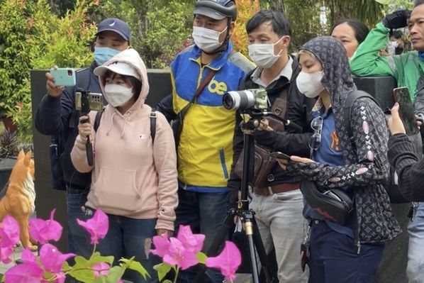 Con trai NSƯT Chiêu Hùng xin lỗi vì quay MV ở mộ NSƯT Vũ Linh