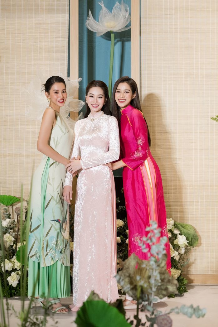 Đẳng cấp thần tiên tỷ tỷ Đặng Thu Thảo: Ảnh chụp vội vẫn đẹp nức nở