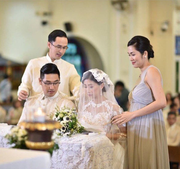 Đi ăn cưới tinh tế như Hà Tăng: Đẹp sang nhưng không át nữ chính