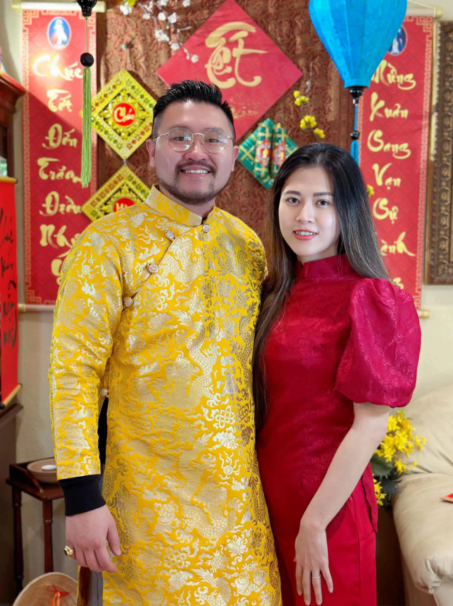 Mê cô gái Việt, anh chàng cưới sau 1 tuần gặp mặt và xây cơ ngơi khủng