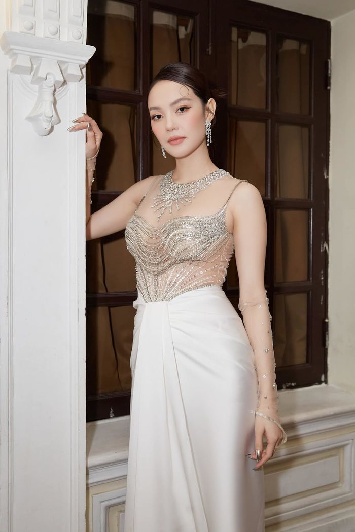 Minh Hằng mang bầu trộm vía da vẫn đẹp, không sa sút phong độ bao giờ