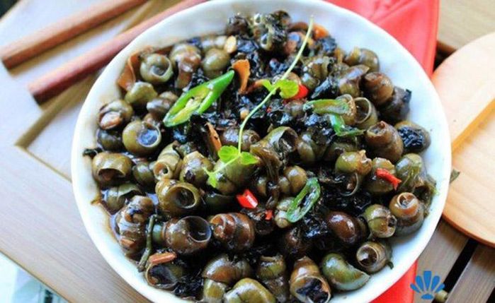 Nghề mò ốc giờ khác rồi, ngày thả lưới, tối thu vào vài triệu đồng