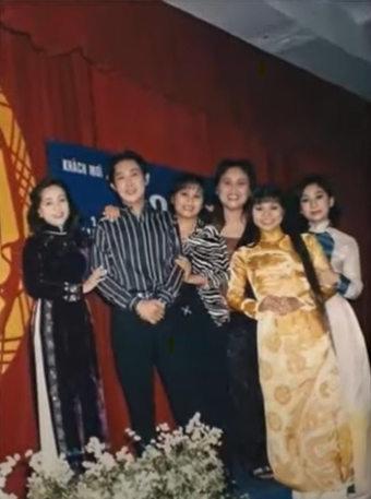 NSƯT Ngọc Huyền ước nguyện 5 cô đào hội ngộ Vũ Linh: Dang dở hết rồi!
