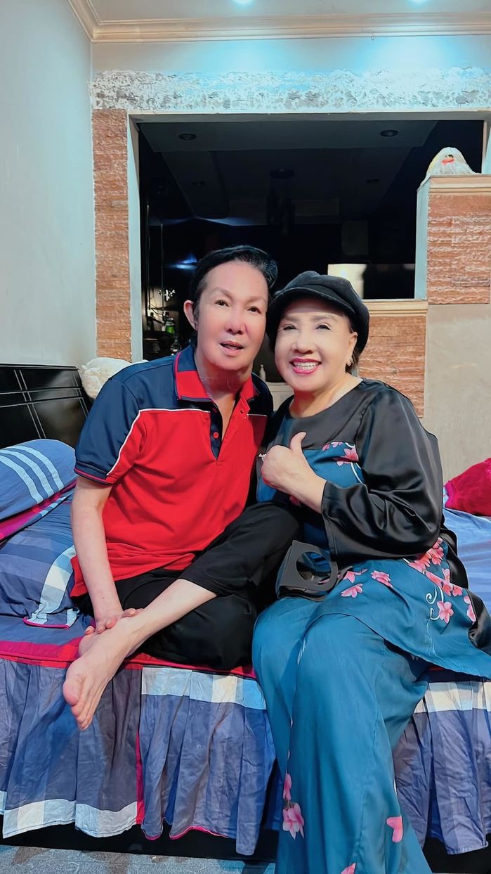NSƯT Vũ Linh muốn ra đi tại nhà, nhận cuộc gọi cuối từ Tài Linh