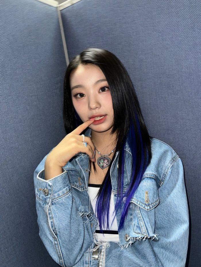Nữ idol gây bão dù chưa tốt nghiệp trung học: Hyein 14 tuổi vang danh