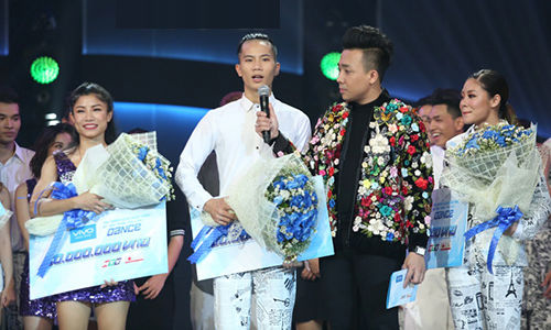Quán quân Vietnam's Got Talent: Lấy vợ ở tuổi 19, hạnh phúc viên mãn