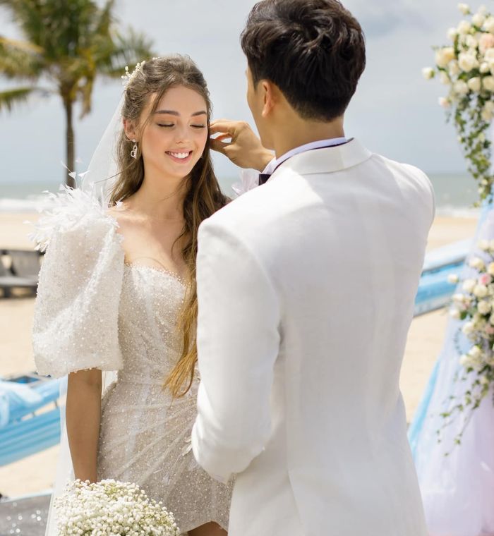 Vợ Tây Bùi Tiến Dũng viết tâm thư: Thừa nhận ghen tị vì chồng hoàn hảo
